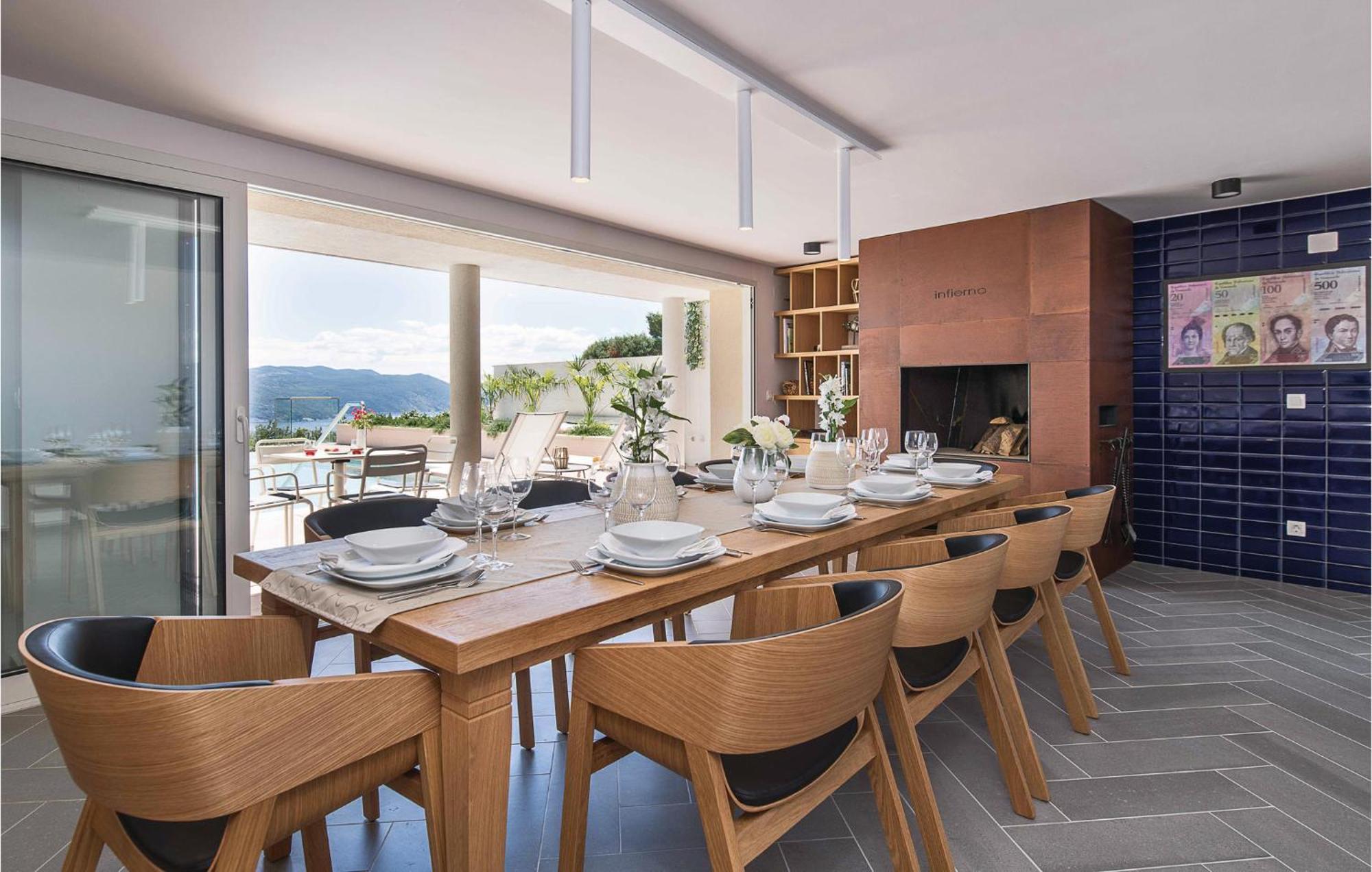 Nice Apartment In Plomin With Jacuzzi Εξωτερικό φωτογραφία